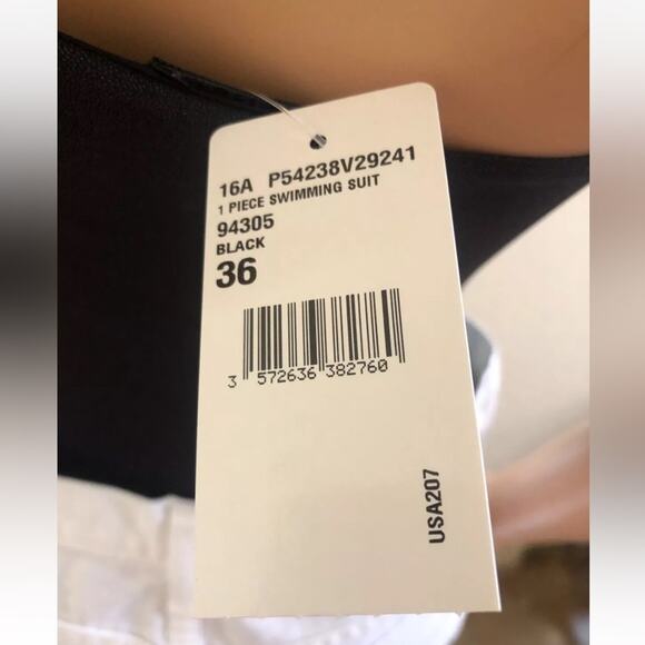 CHANEL 16A Black CC Logo ONE SHOULDER  Swimsuit FR36 US4 NEW w/tags - Picture 5 of 11